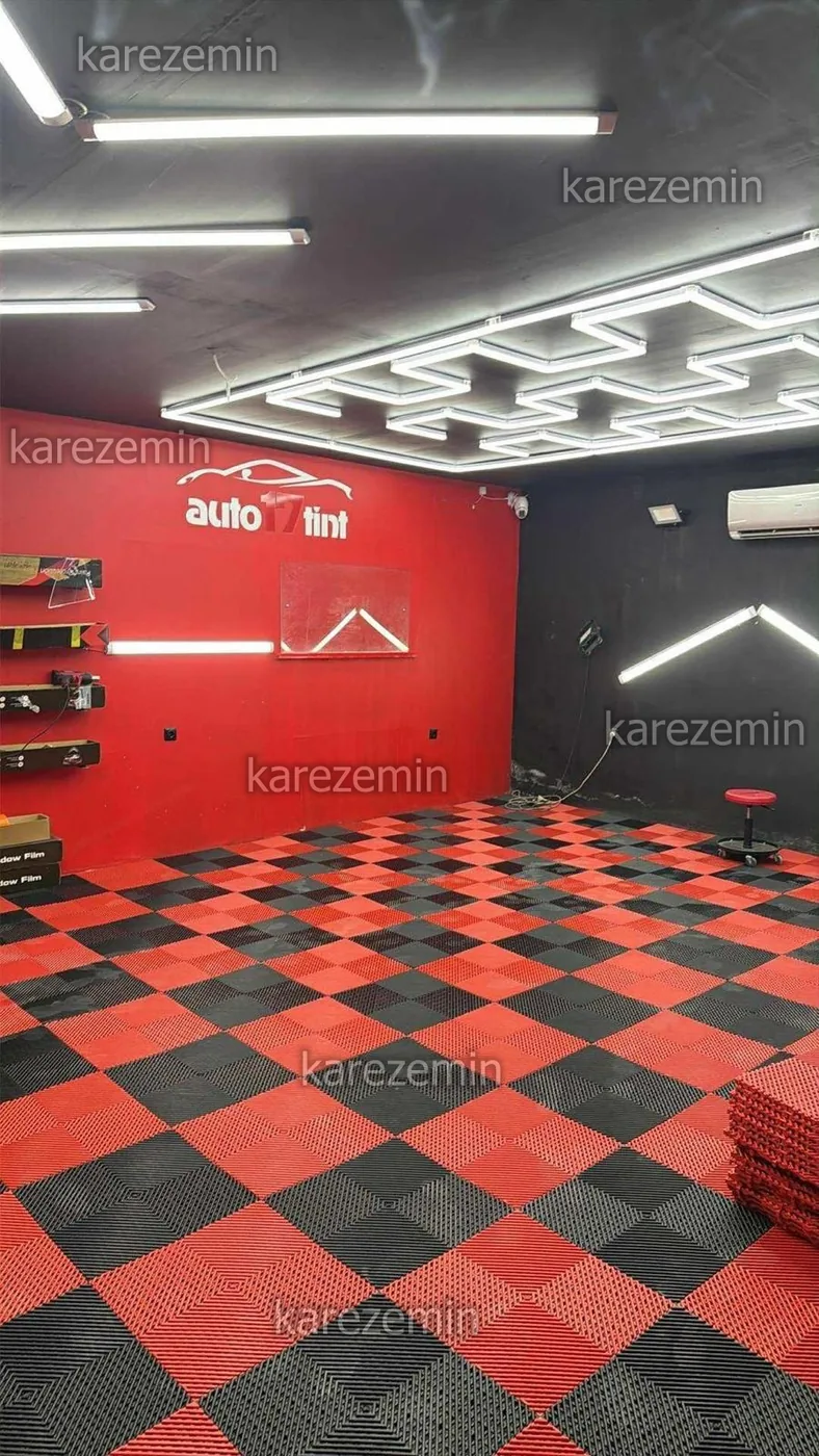 kırmızı siyah detailing plastik zemin karosu